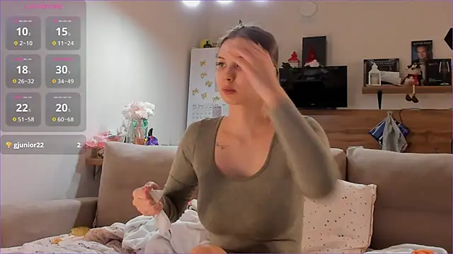 Girl alone home online show from 15, 2, 2026