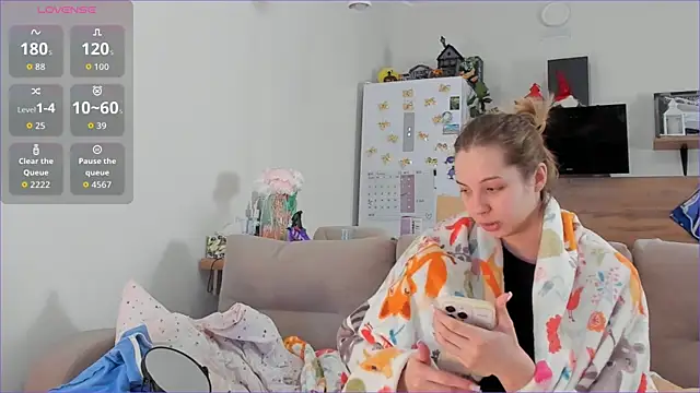 Girl alone home online show from 19, 2, 2026