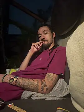 hotcamboy420 online show from 27, 12, 2024