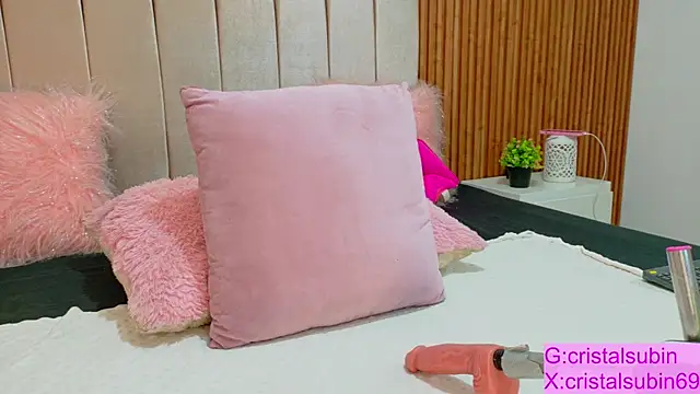 cristal subin69 online show from 4, 11, 2025