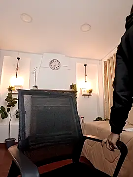 karlamorris  online show from 22, 9, 2025