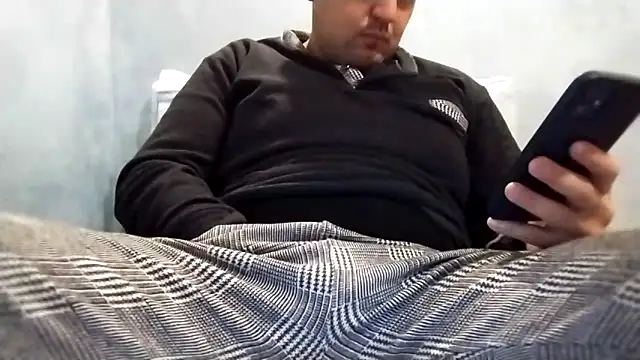 Snapshot of alexfala99 chatting on 26, 11, 2025 alexfala99 online show from 26, 11, 2025