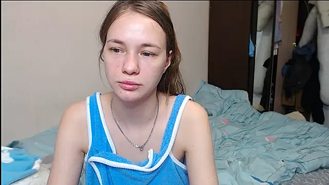 leila bambi  online show from 18, 2, 2025