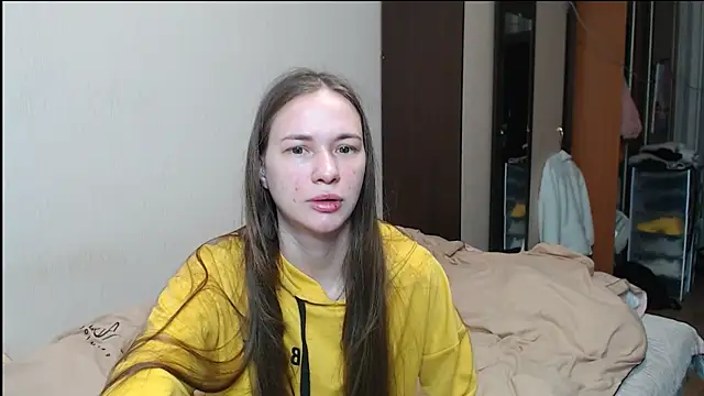 leila bambi  online show from 20, 3, 2025