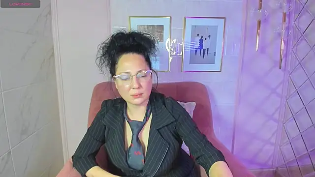 Snapshot of Anita_Muse chatting on 20, 12, 2024 Anita Muse online show from 20, 12, 2024