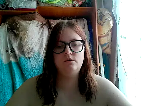 Snapshot of DesireMelissa chatting on 19, 4, 2026 DesireMelissa online show from 19, 4, 2026