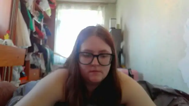 Snapshot of DesireMelissa chatting on 5, 5, 2026 DesireMelissa online show from 5, 5, 2026
