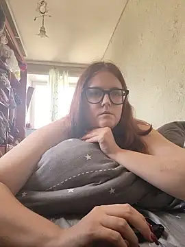 Snapshot of DesireMelissa chatting on 17, 5, 2026 DesireMelissa online show from 17, 5, 2026