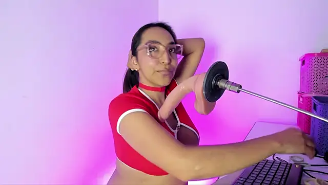Snapshot of Leticia_brownn1 chatting on 19, 5, 2026 Leticia brownn1 online show from 19, 5, 2026