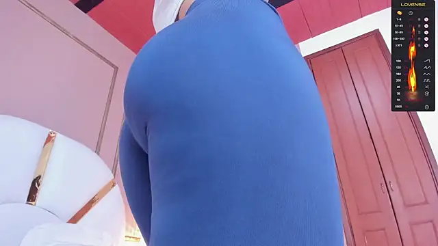 Snapshot of Donnapaul chatting on 30, 1, 2025 Donnapaul online show from 30, 1, 2025