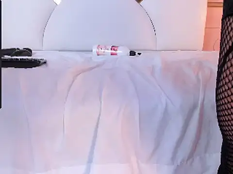 Snapshot of Donnapaul chatting on 14, 3, 2025 Donnapaul online show from 14, 3, 2025