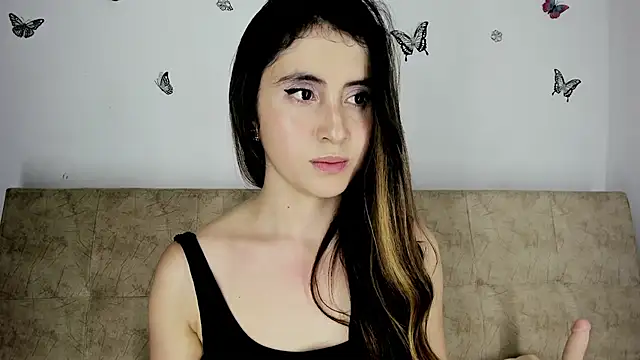 Snapshot of Nicol_Swift_ chatting on 16, 12, 2024 Nicol Swift  online show from 16, 12, 2024