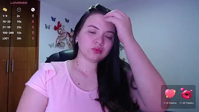 Snapshot of Sarahros1 chatting on 17, 1, 2025 Sarahros1 online show from 17, 1, 2025