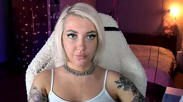 tykioty Miley online show from 28, 2, 2025