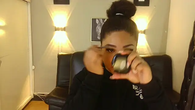 Snapshot of ashley_Tompson1 chatting on 30, 12, 2024 ashley Tompson1 online show from 30, 12, 2024