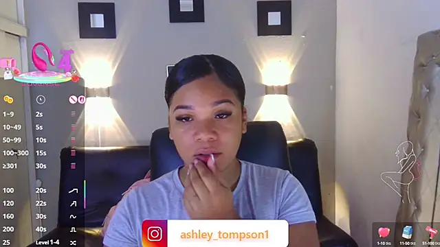 Snapshot of ashley_Tompson1 chatting on 25, 2, 2025 ashley Tompson1 online show from 25, 2, 2025