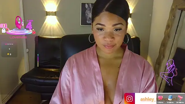 Snapshot of ashley_Tompson1 chatting on 21, 3, 2025 ashley Tompson1 online show from 21, 3, 2025