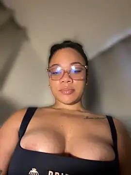 ashley Tompson1 online show from 22, 7, 2026