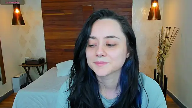 KatherineBond online show from 20, 1, 2025