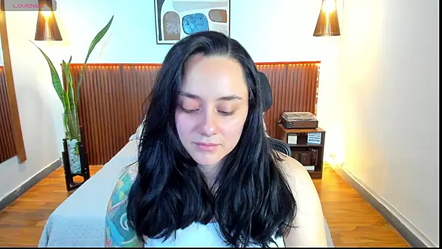 KatherineBond online show from 30, 9, 2025