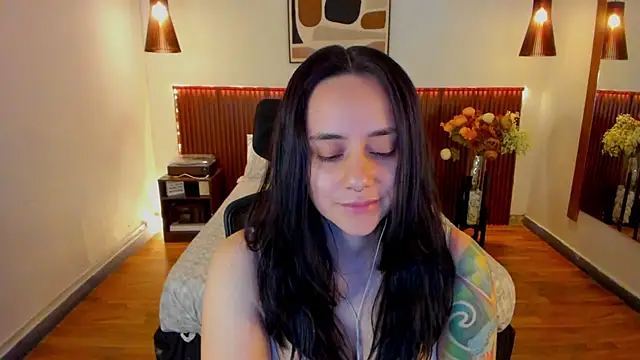 KatherineBond online show from 16, 5, 2026