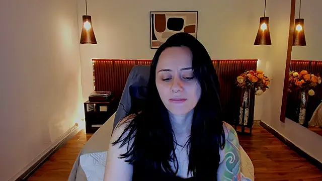 Snapshot of KatherineBond chatting on 30, 7, 2026 KatherineBond online show from 30, 7, 2026