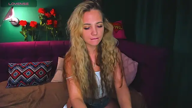 EvaMoran online show from 9, 2, 2025