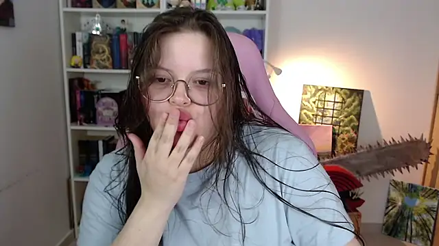 Snapshot of Gabiwaifu chatting on 10, 7, 2026 Gabiwaifu online show from 10, 7, 2026