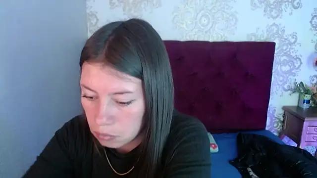 AnnaliOlsenX online show from 25, 11, 2025