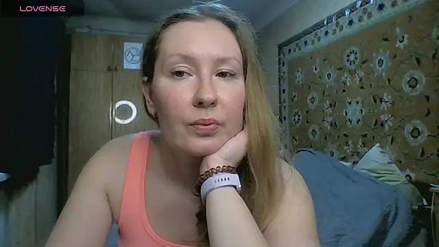 Snapshot of AnnaXLovers chatting on 11, 5, 2026 AnnaXLovers online show from 11, 5, 2026