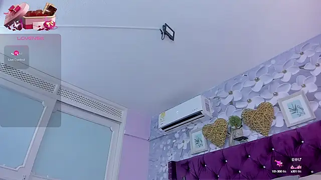 Danee 19  online show from 15, 2, 2025