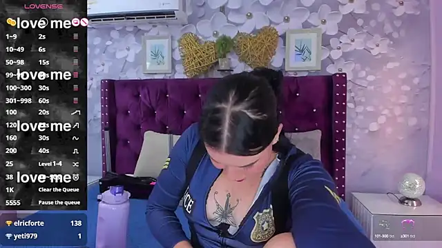 Danee 19  online show from 1, 3, 2025