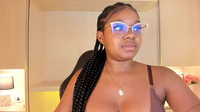 tamaraa smiith online show from 21, 10, 2025