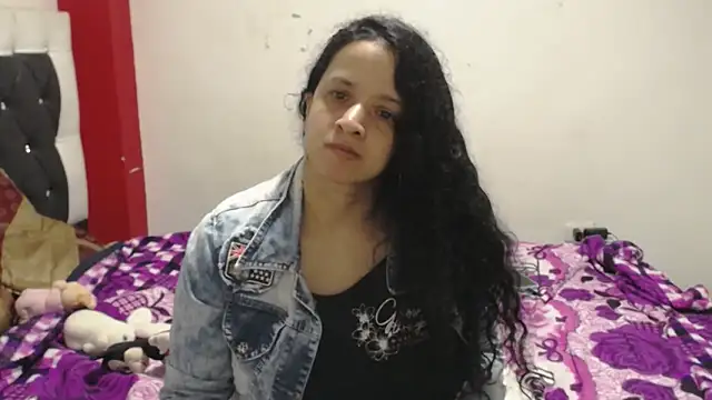 Snapshot of Katty_Bones chatting on 23, 3, 2025 Katty Bones online show from 23, 3, 2025