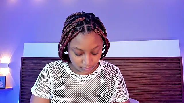 Snapshot of Adelehottman chatting on 14, 5, 2026 Adelehottman online show from 14, 5, 2026