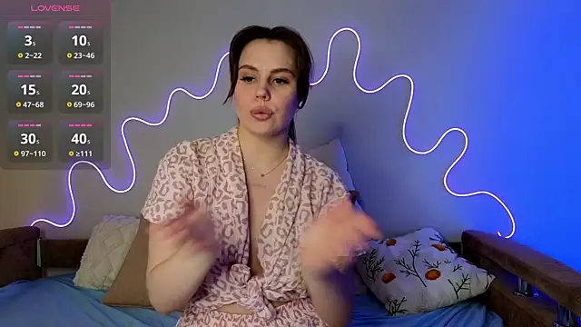 Aisha Riley online show from 5, 3, 2025