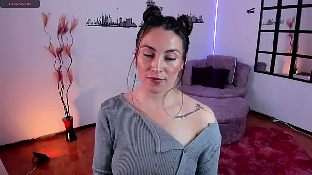 Snapshot of Elizabeth_taylor_b chatting on 26, 12, 2024 Elizabeth taylor b online show from 26, 12, 2024