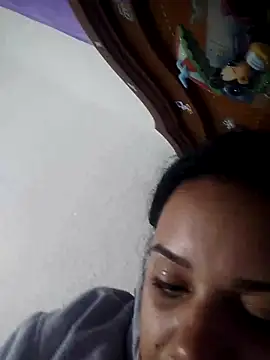  Miaaleon online show from 11, 10, 2025