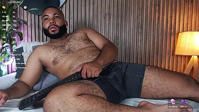 DilanJonnes  online show from 7, 12, 2024