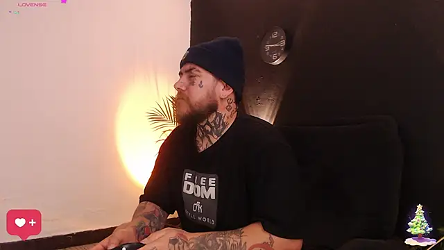 Ash gusbig online show from 5, 1, 2025