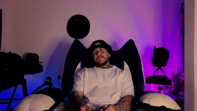 Ash gusbig online show from 10, 2, 2026