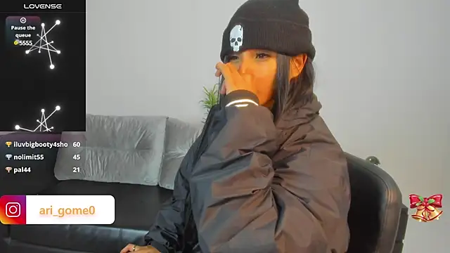 Snapshot of ArigyGomez chatting on 13, 12, 2024 ArigyGomez online show from 13, 12, 2024