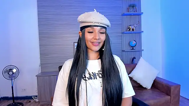 Snapshot of ArigyGomez chatting on 5, 3, 2025 ArigyGomez online show from 5, 3, 2025