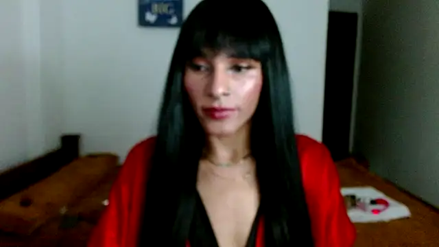 carolinemiller7 online show from 6, 12, 2024