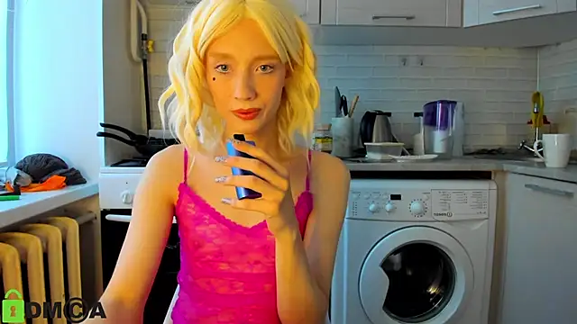  Alice Kitty online show from 18, 12, 2024