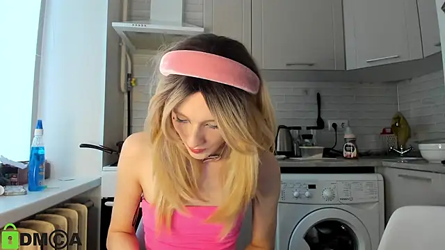  Alice Kitty online show from 7, 1, 2025