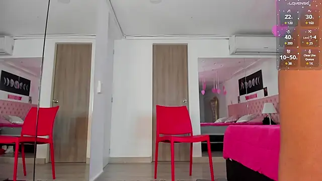 Paytonferrara online show from 13, 2, 2025