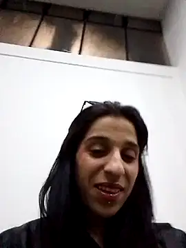 baby liz01 online show from 19, 10, 2025