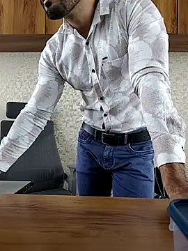 indianguy89 online show from 23, 4, 2026