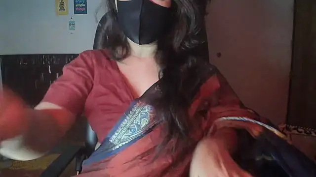 Most-Beautiful-Queen online show from 18, 11, 2025